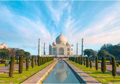 Origins and Architecture of The Taj Mahal